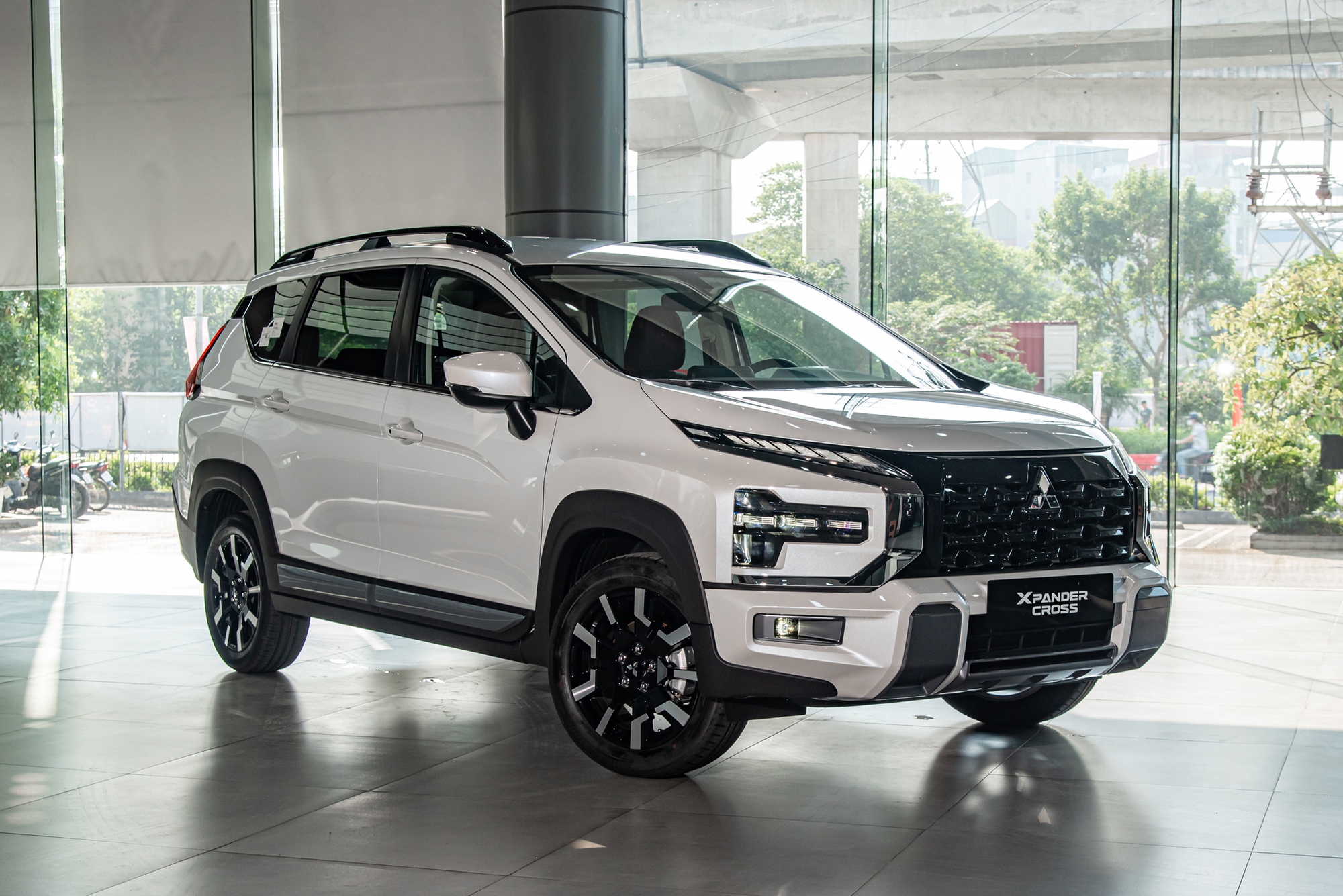 Xe Mitsubishi Xpander Cross 7 chỗ — CÔNG TY TNHH DU LỊCH 765 CẦN THƠ