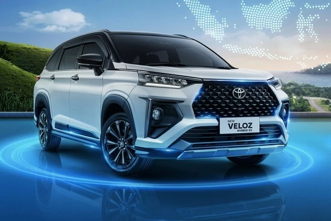 Toyota Veloz 7 chỗ — CÔNG TY TNHH DU LỊCH 765 CẦN THƠ